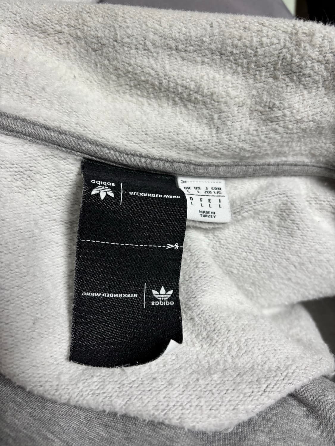 [L] 아디다스 알렉산더왕 아이유집업 상품이미지5