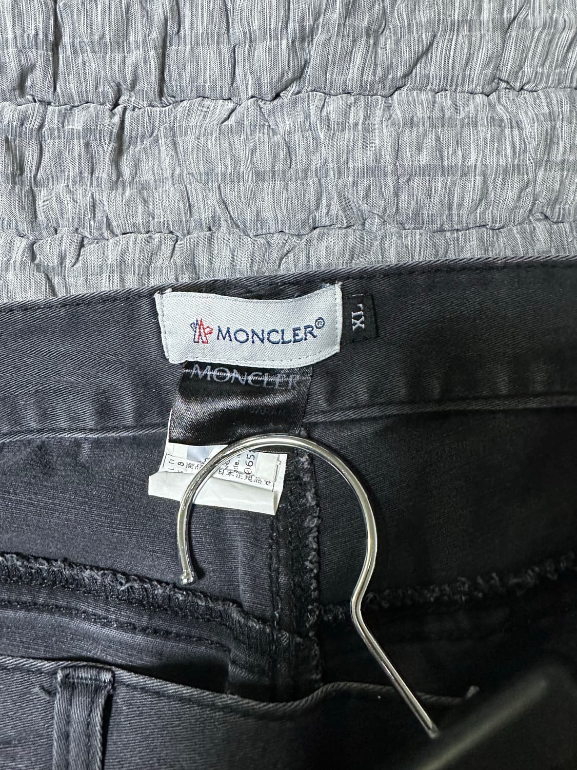 몽클레어 남성 블랙 데님 반바지 상품이미지6