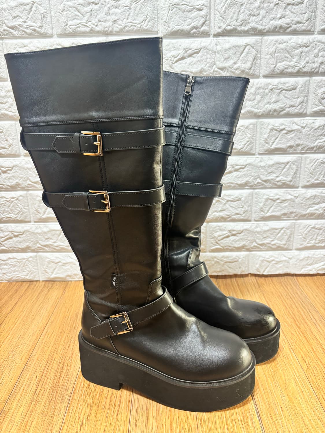 애즈온 마야부츠 250 팔아요 상품이미지3