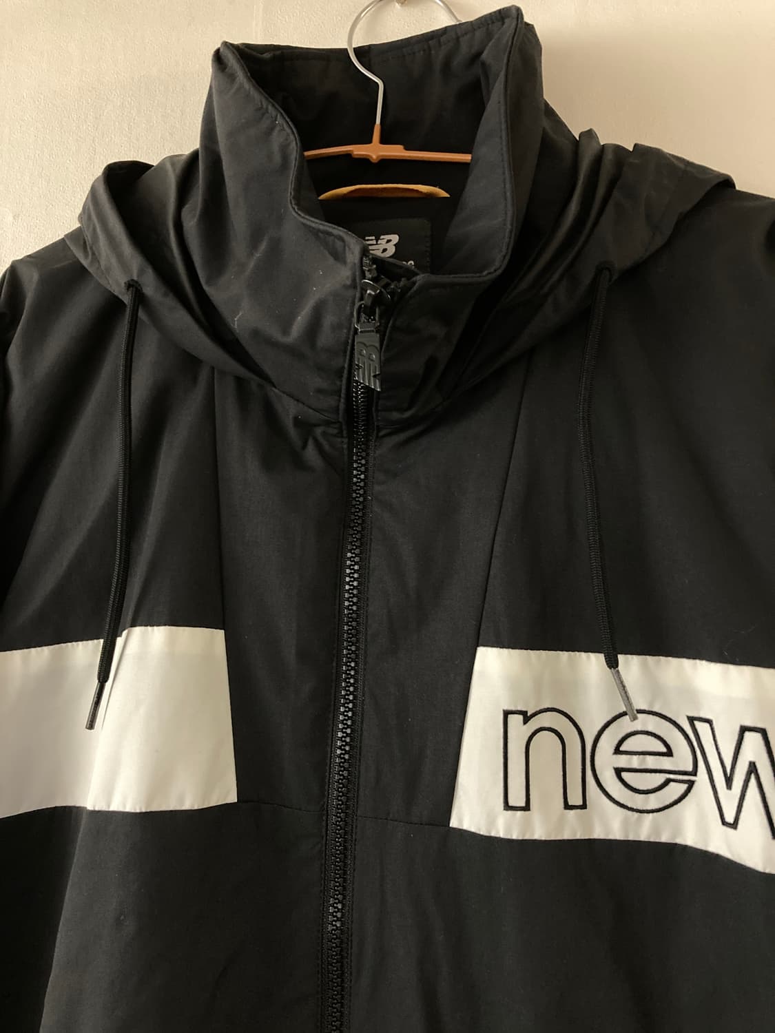 뉴발란스 바람막이 L 상품이미지4