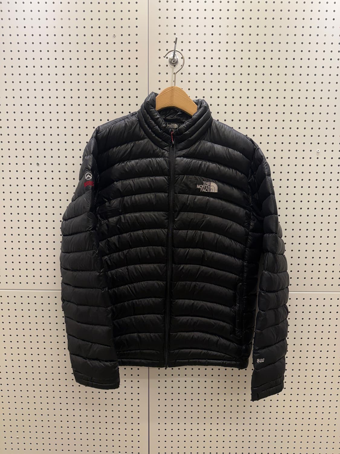 노스페이스 서밋 시리즈 블랙 경량 다운 패딩 U311 상품이미지2