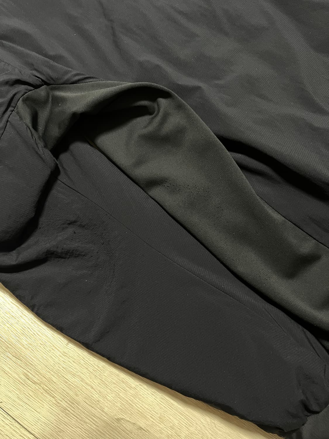 아크테릭스 아톰 LT 후디 블랙 상품이미지5