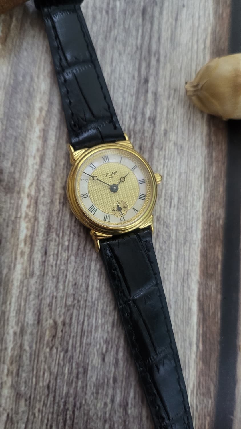 [연말세일]정품 셀린느 스몰 세컨즈 골드 쿼츠시계 상품이미지6