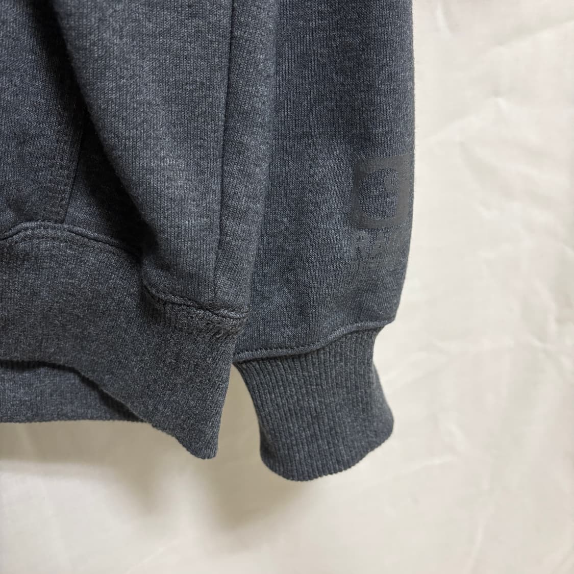 (민트급) 칼하트 레인디펜더 헤비웨이트 하프집업 후드 / 카본히터, L 상품이미지7