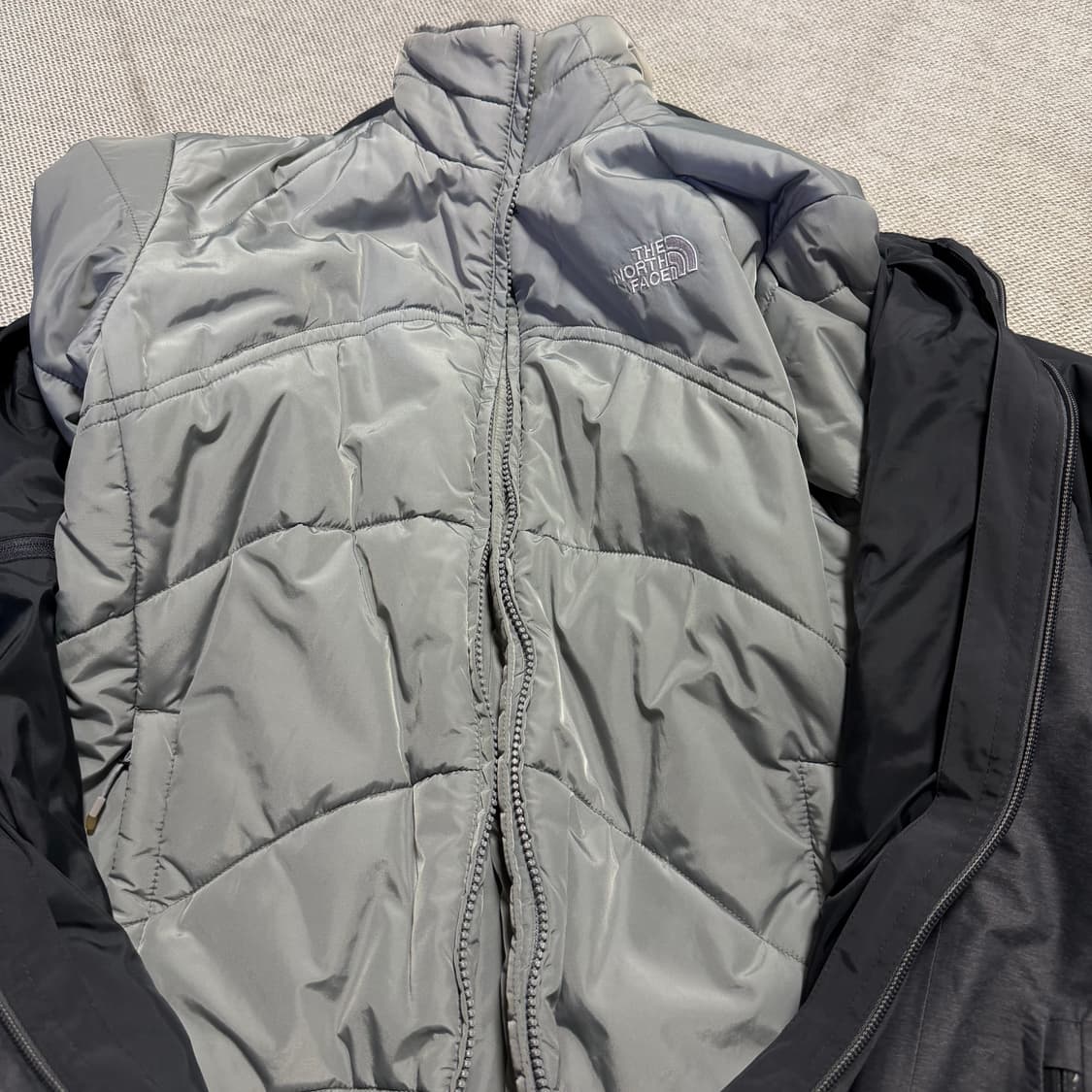 노스페이스 하이벤트 바람막이 자켓 (경량패딩 내피) 상품이미지4
