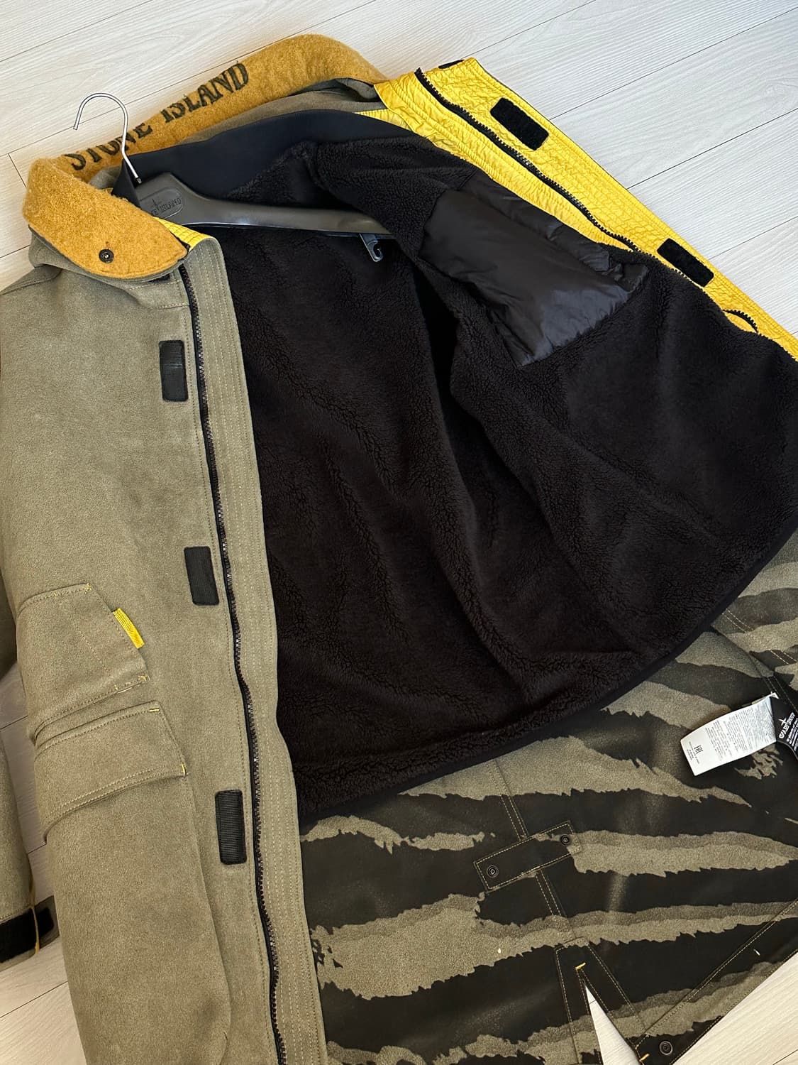 스톤아일랜드 맨메이드 스웨이드 롱패딩 L(105-110) 상품이미지3