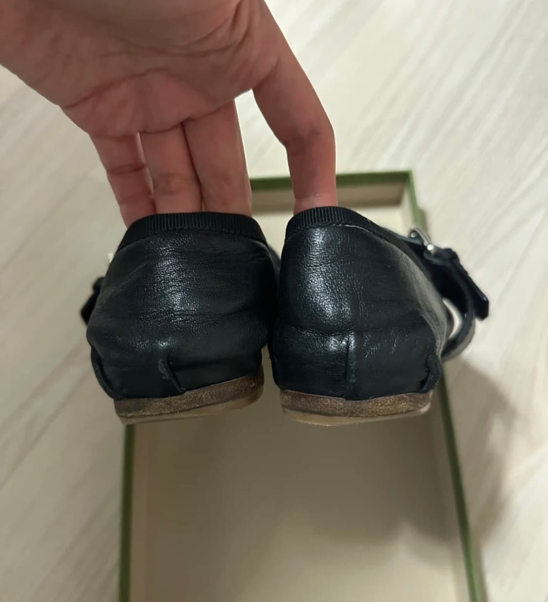 미우미우 발레리나 슈즈  상품이미지3