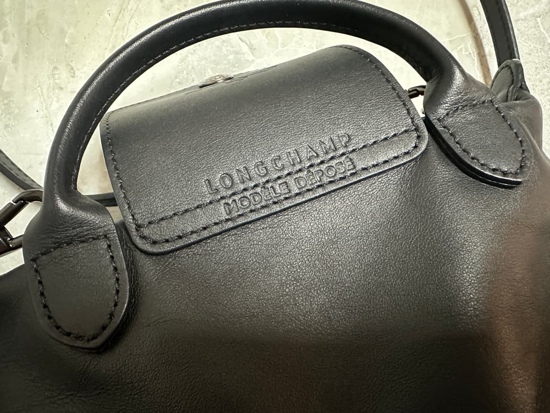 LONGCHAMP 롱샴 르 플리아쥬 미니 XS 블랙 레더 가죽 가방 상품이미지8