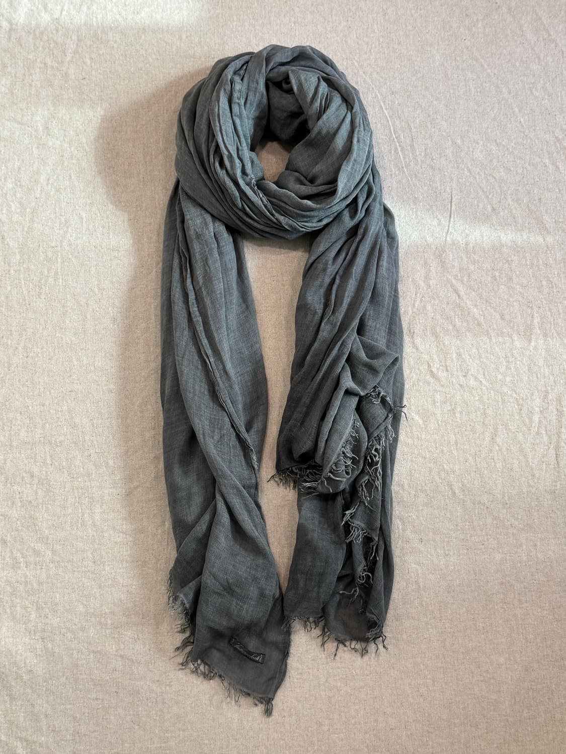 팔리에로 사르티 모달 그레이 머플러 상품이미지1