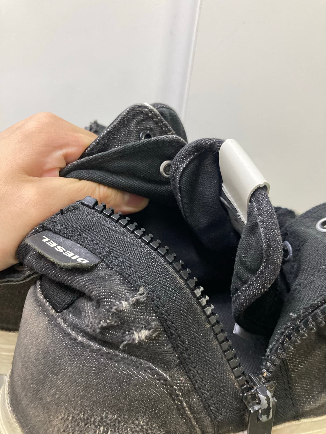 디젤 디스트로이드 하이탑 슈즈285~290 상품이미지2