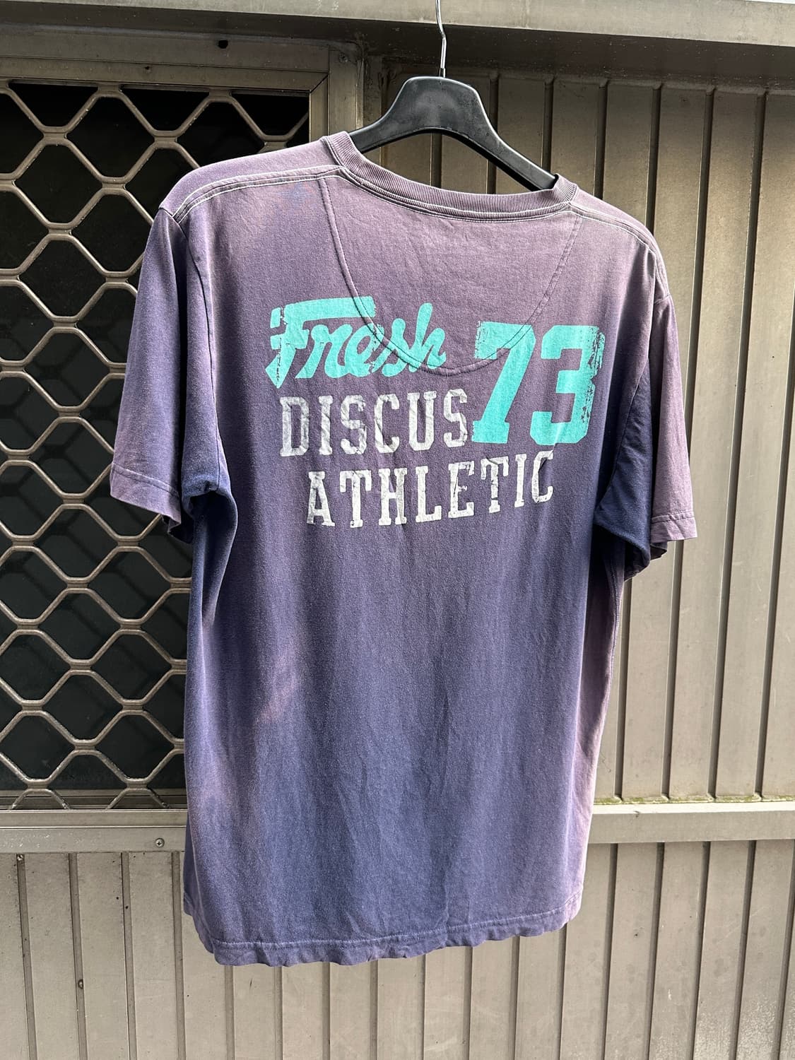 DISCUS ATHLETIC 그라데이션 프린팅 티  상품이미지6