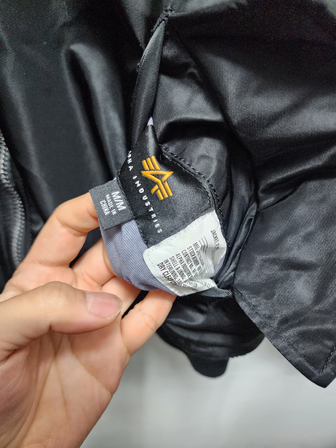 알파인더스트리 리버시블 MA-1 항공점퍼  상품이미지8