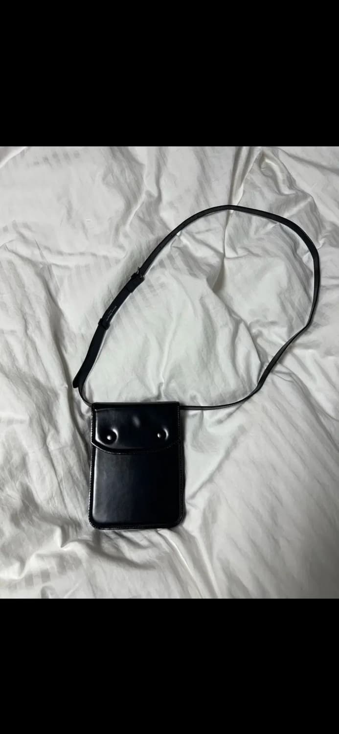 마르지엘라 스티치 레더 크로스백 상품이미지4