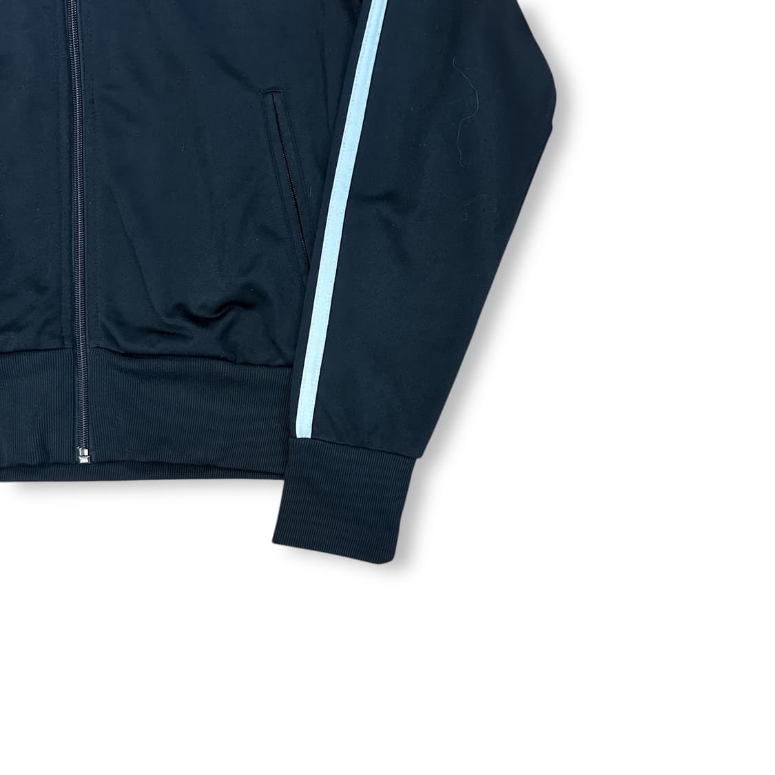 아디다스 트랙탑 상품이미지3