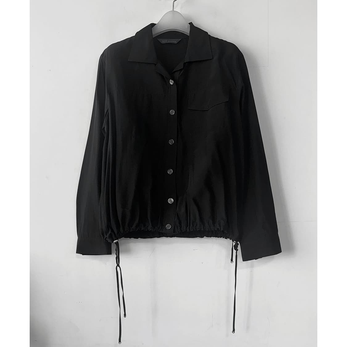 모에 MOE 25 스트링 카라 블라우스 상품이미지1