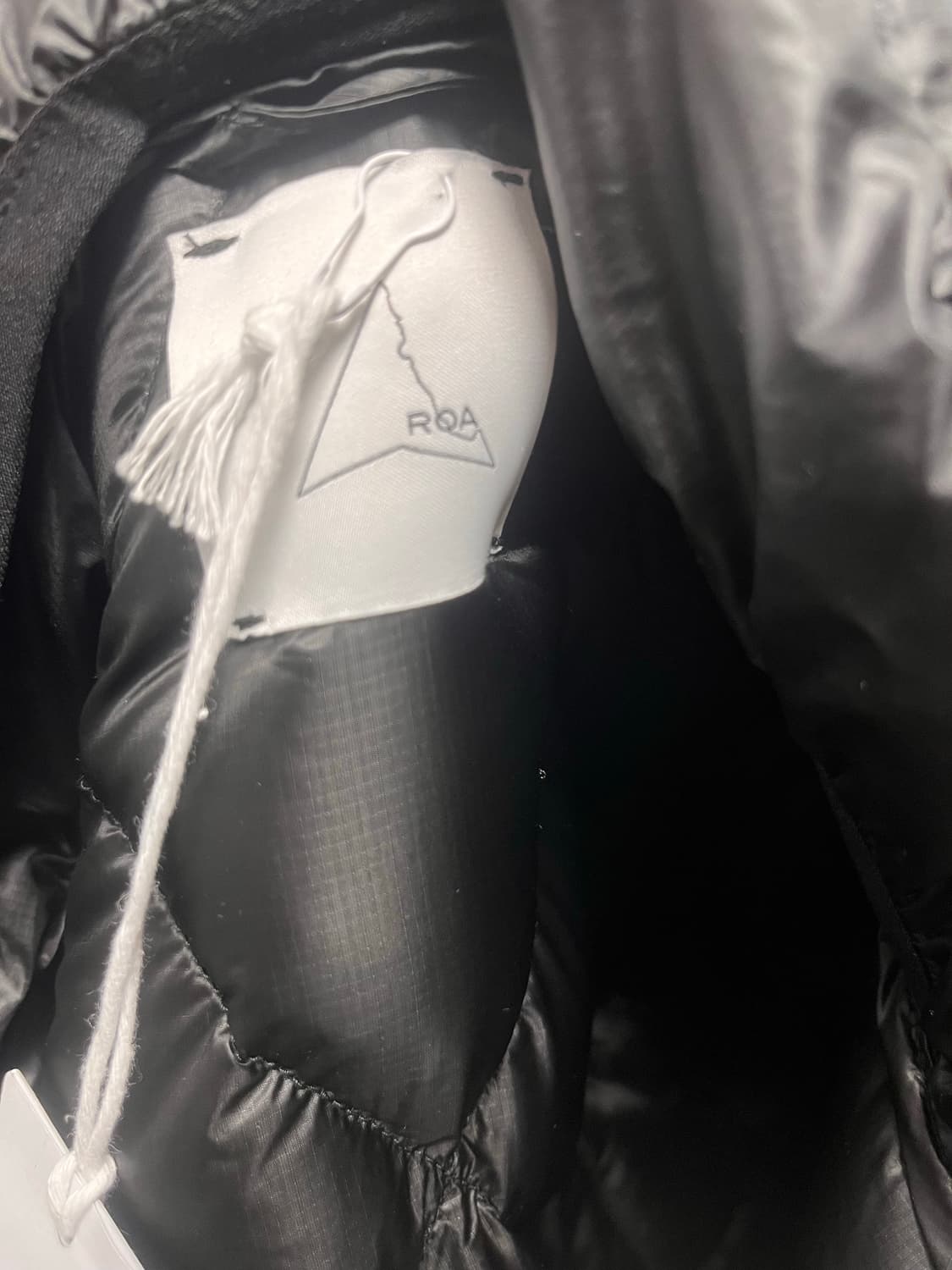 로아 누나 필파워800 다운자켓 상품이미지3