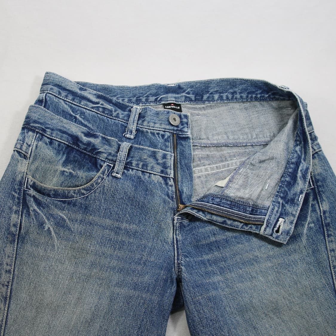 (착용컷) airwalk 데님 팬츠 (남성용 33.5) 상품이미지5