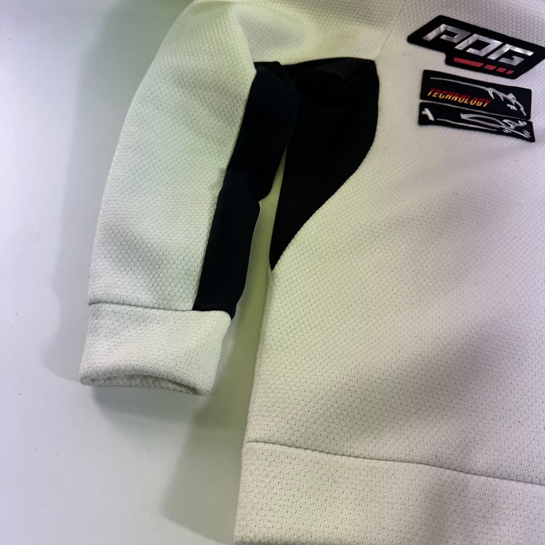 95 M 다이나핏 크림아이보리 팀독일 플리스맨투맨 상품이미지4