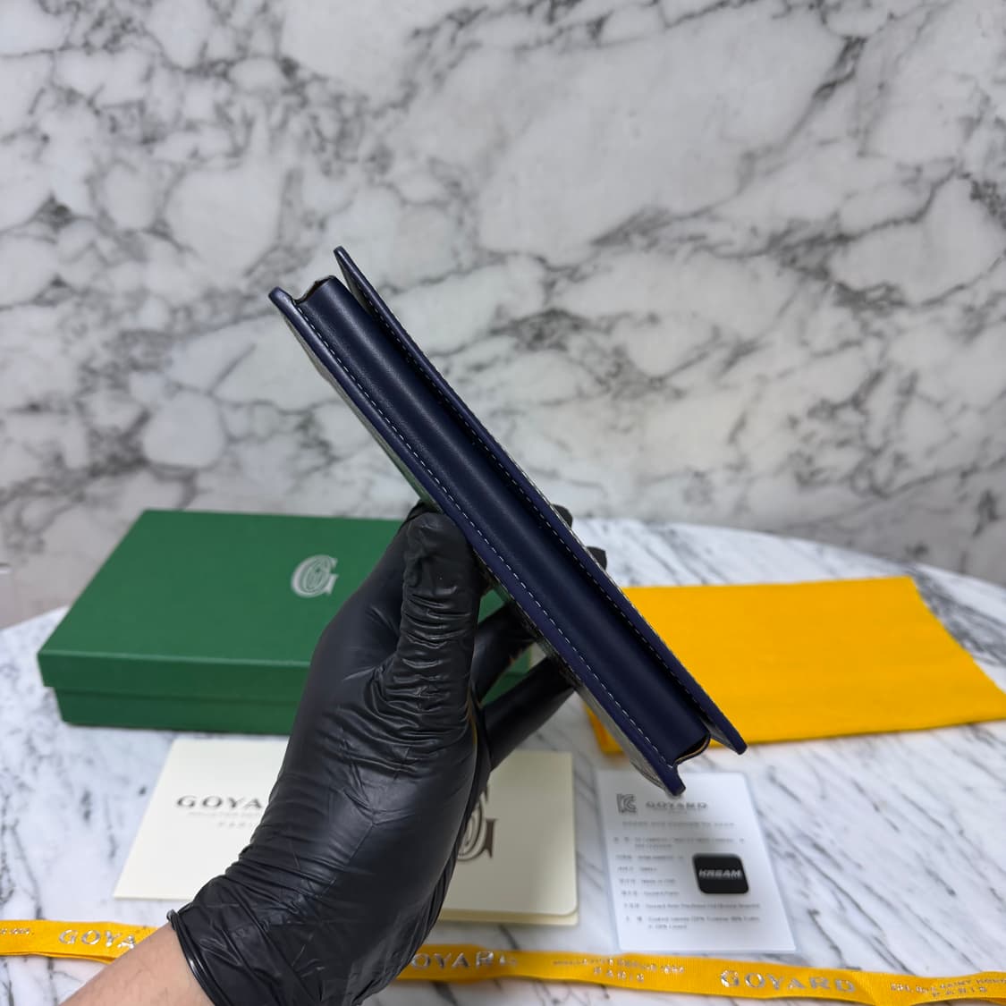 고야드 생랑베르 램버튼 장지갑
네이비 상품이미지6