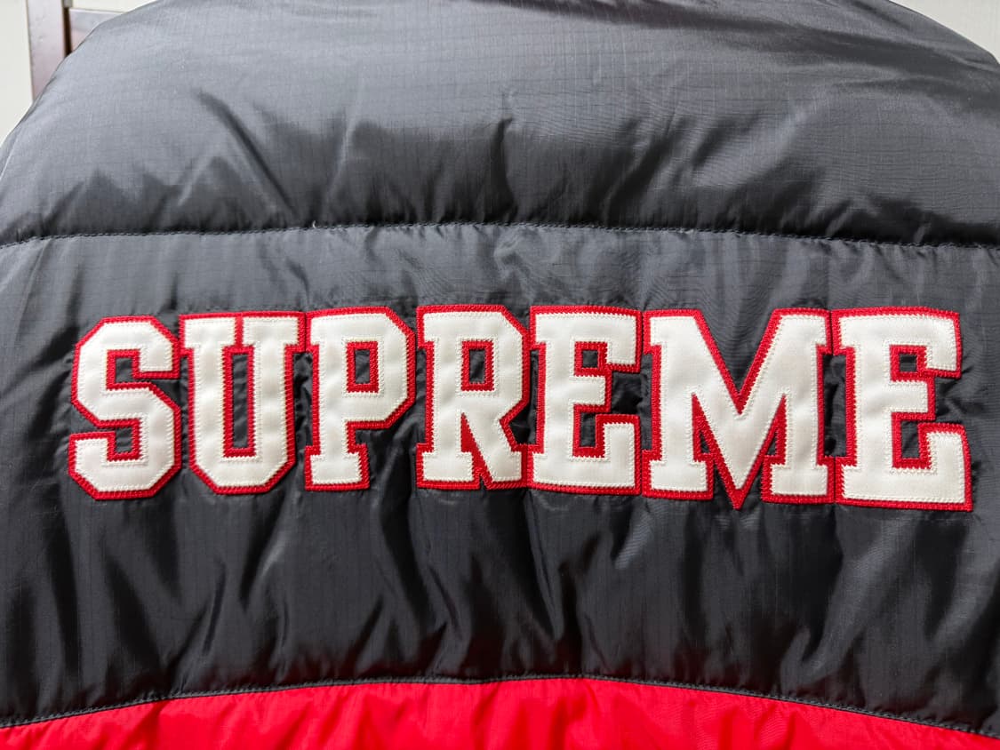 [M] 슈프림 14FW 리버시블 다운 푸퍼 자켓 블랙 레드 상품이미지7