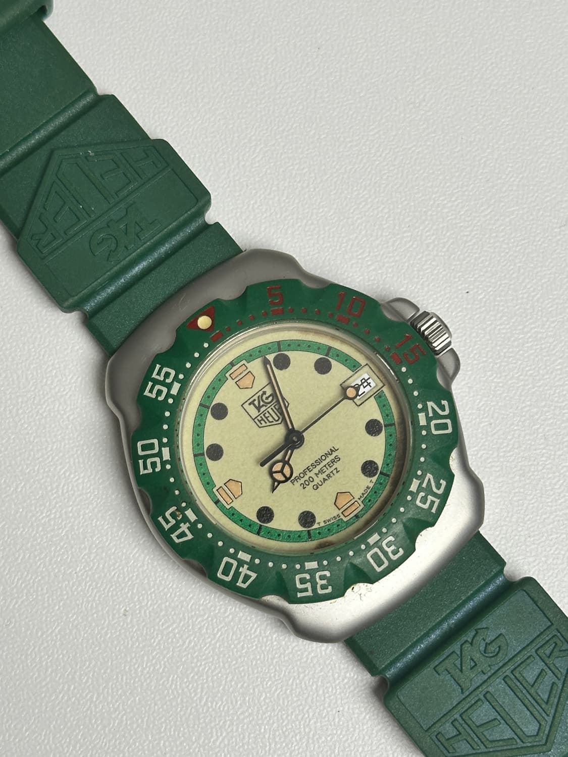 태그호이어 포뮬러1 kith 콜라보 원판 상품이미지1