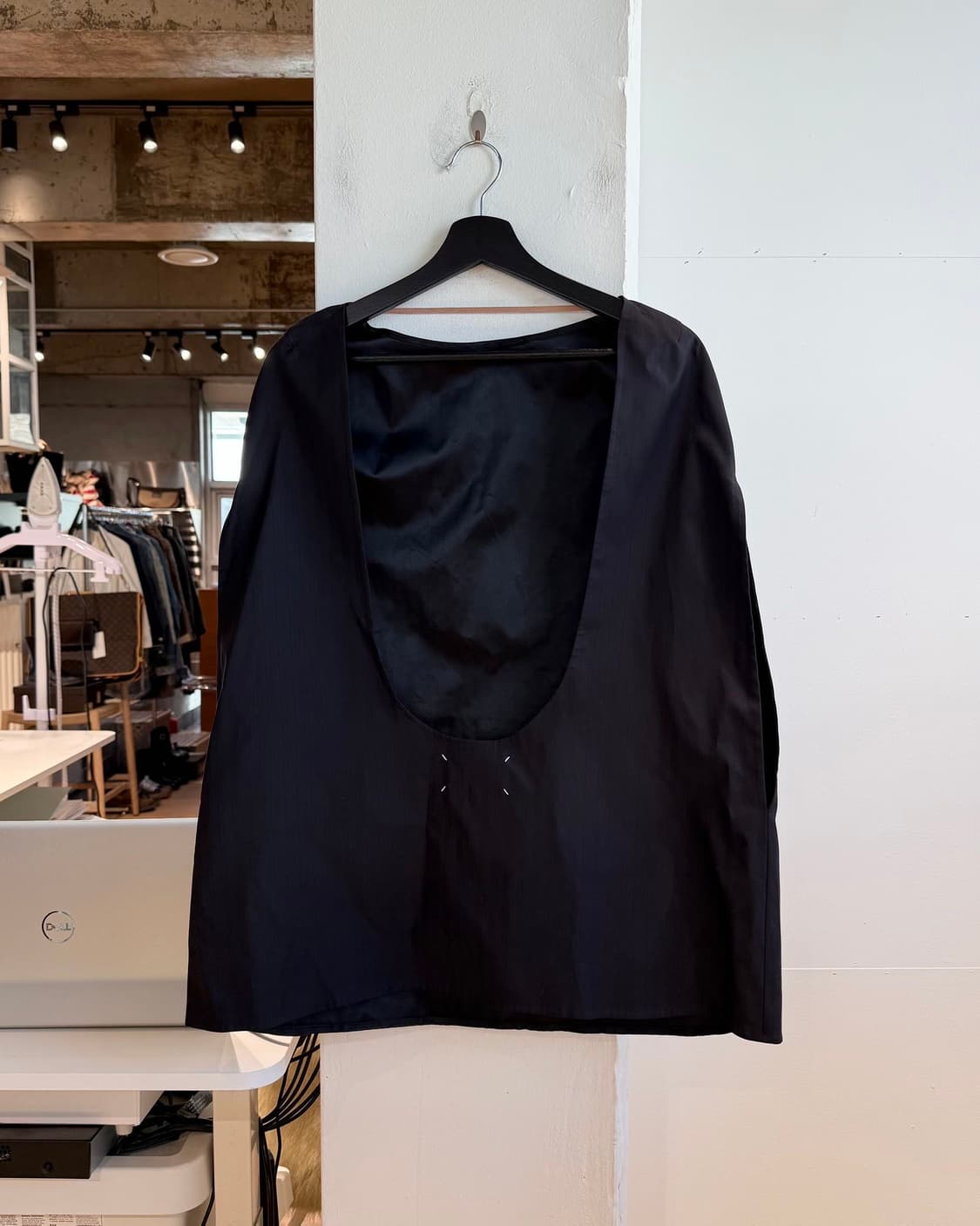 메종 마르지엘라 블랙 비스코스 슬리브리스  상품이미지2