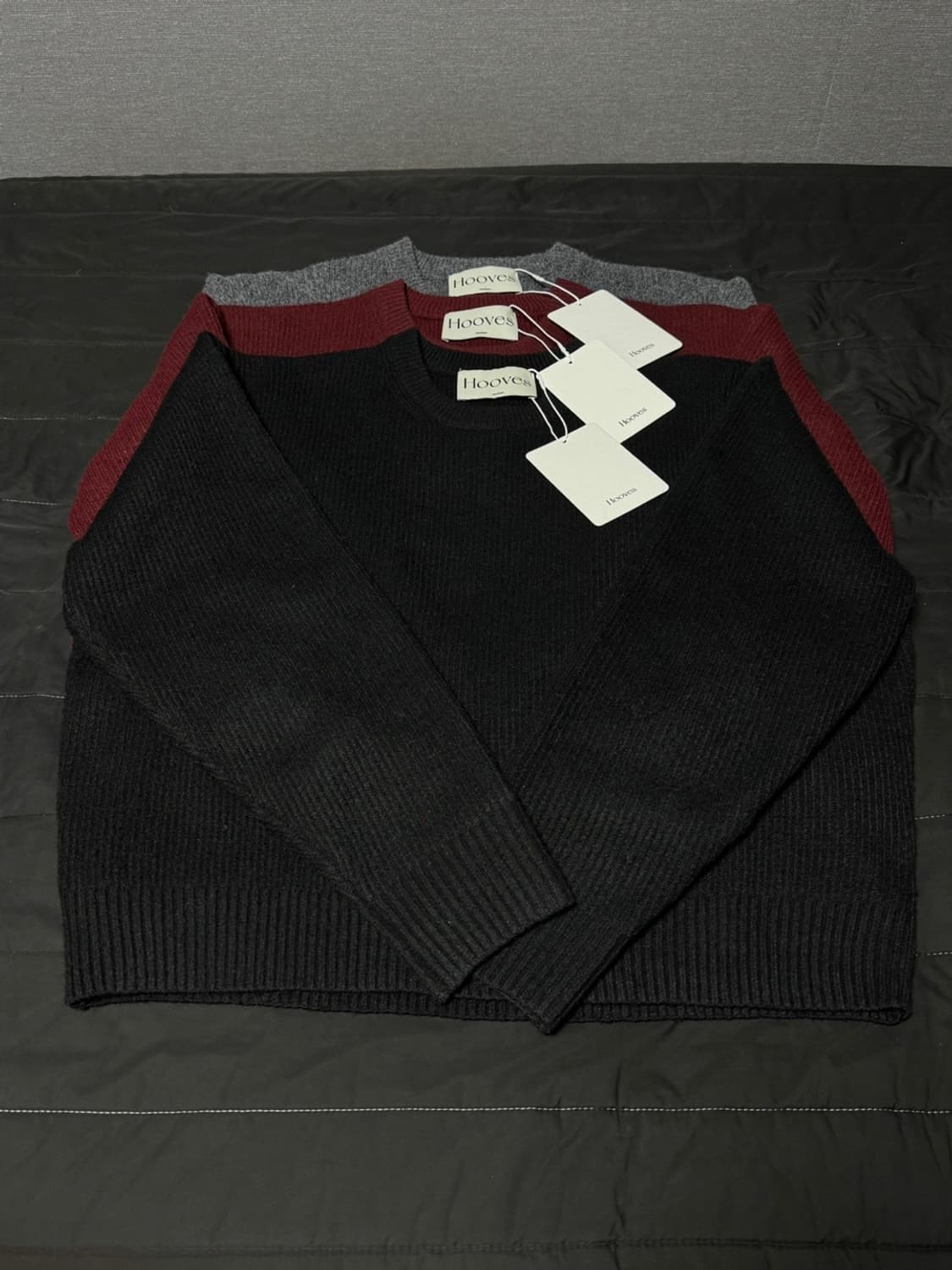 후브스 울블랜드 크롭 니트 블랙/레드/그레이 (M) 상품이미지1