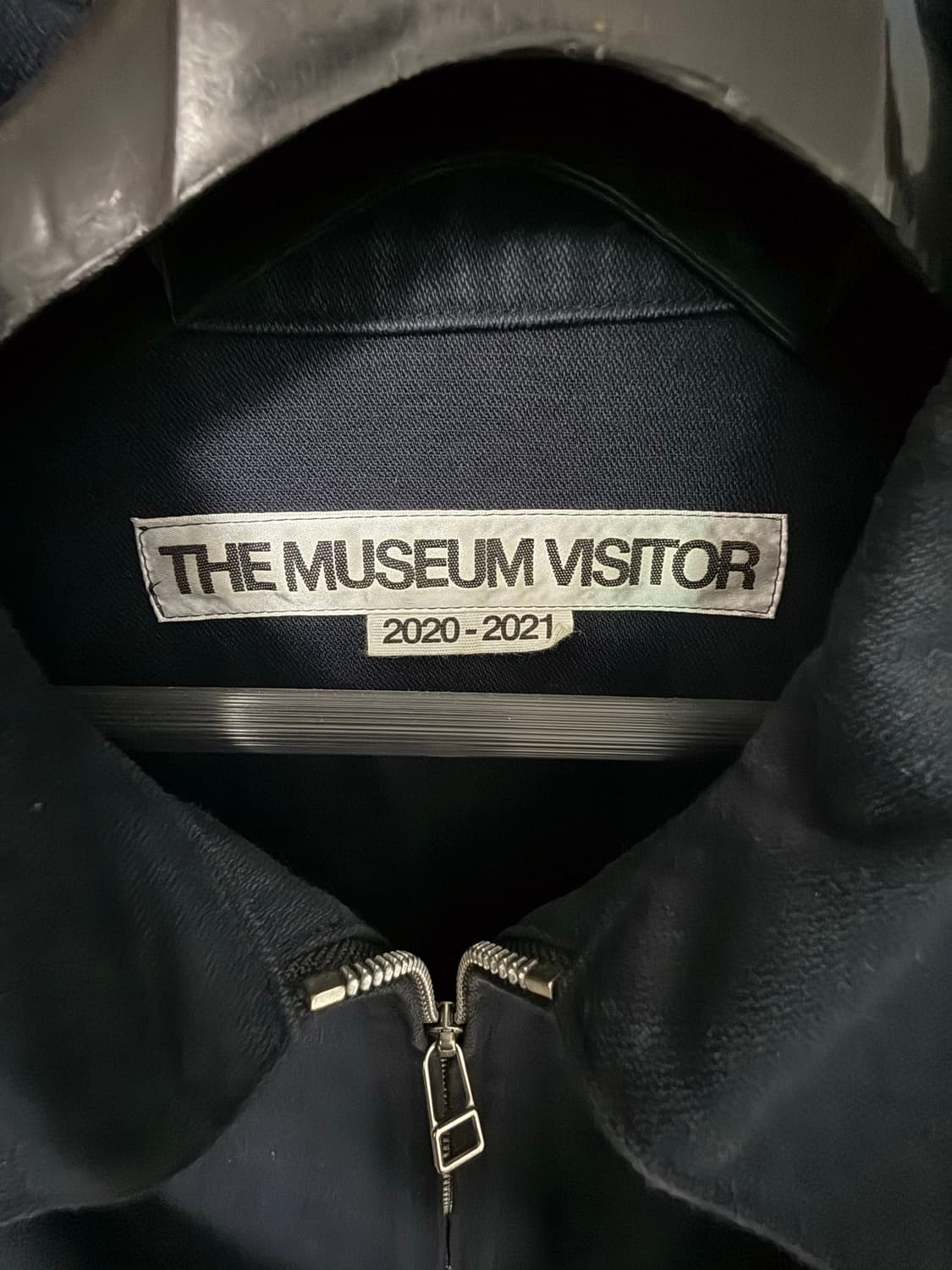 M 뮤지엄비지터 자캣 상품이미지3