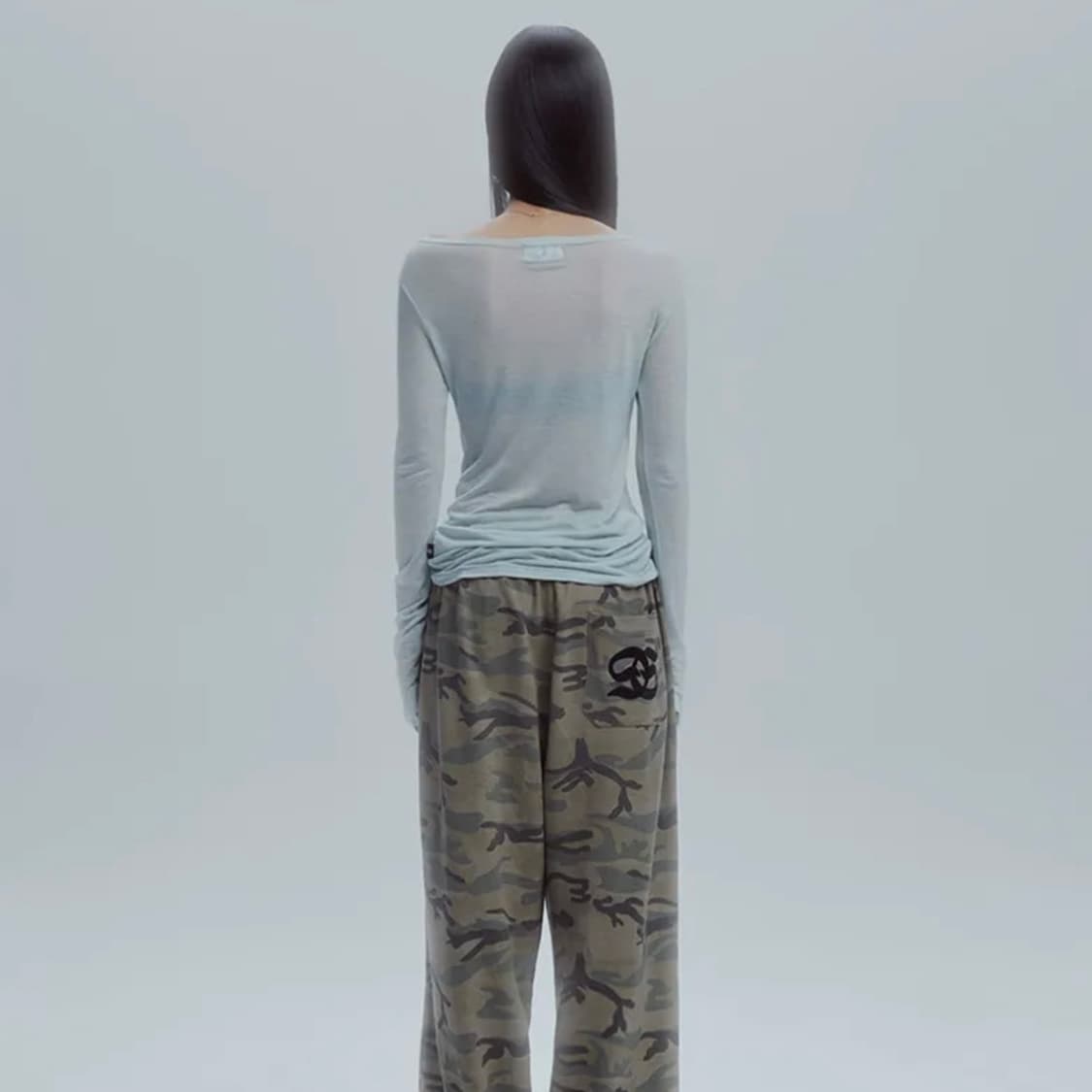 길라아카이브 롱 슬리브 상품이미지5