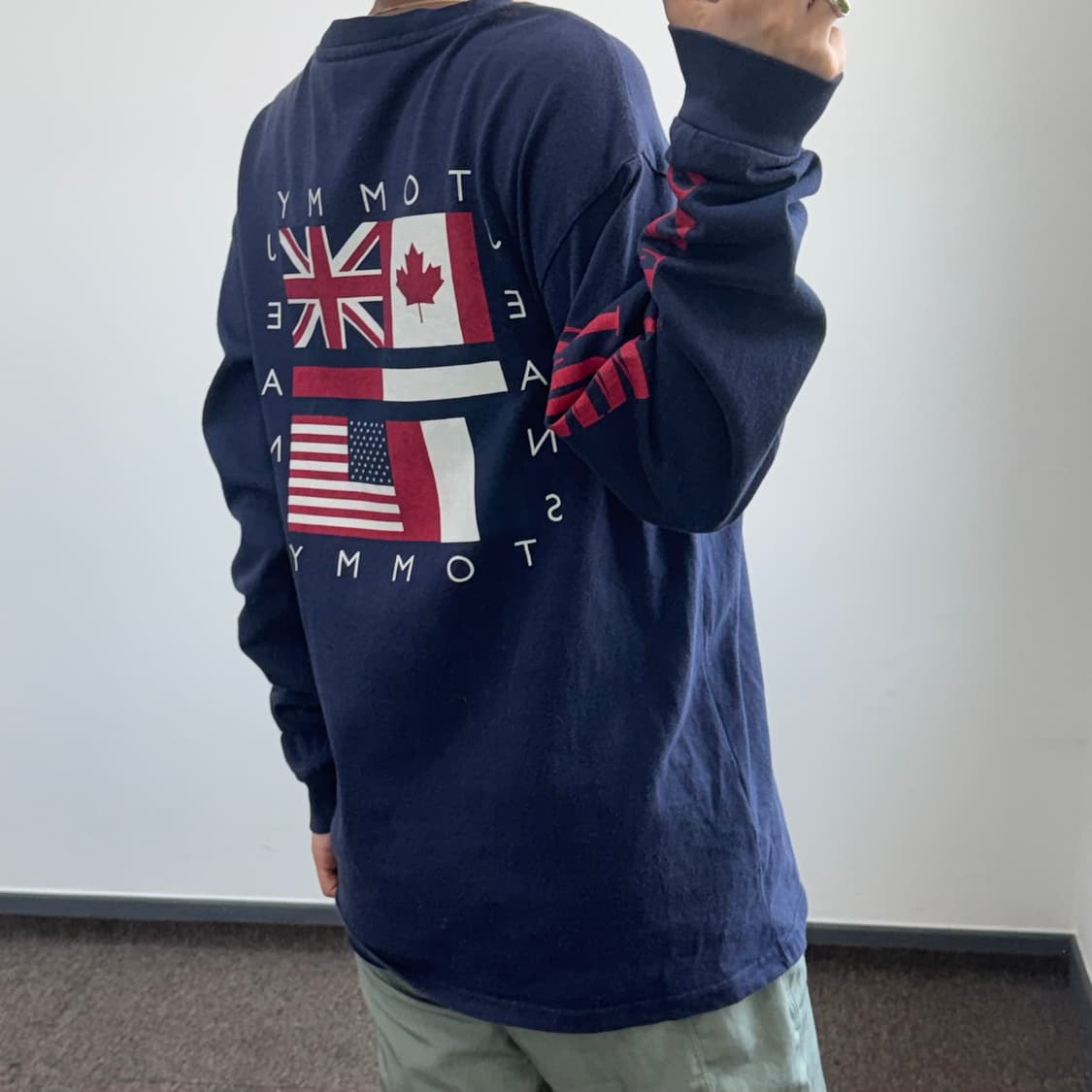 Tommy jeans 타미진스 네이비 롱슬리브 상품이미지2