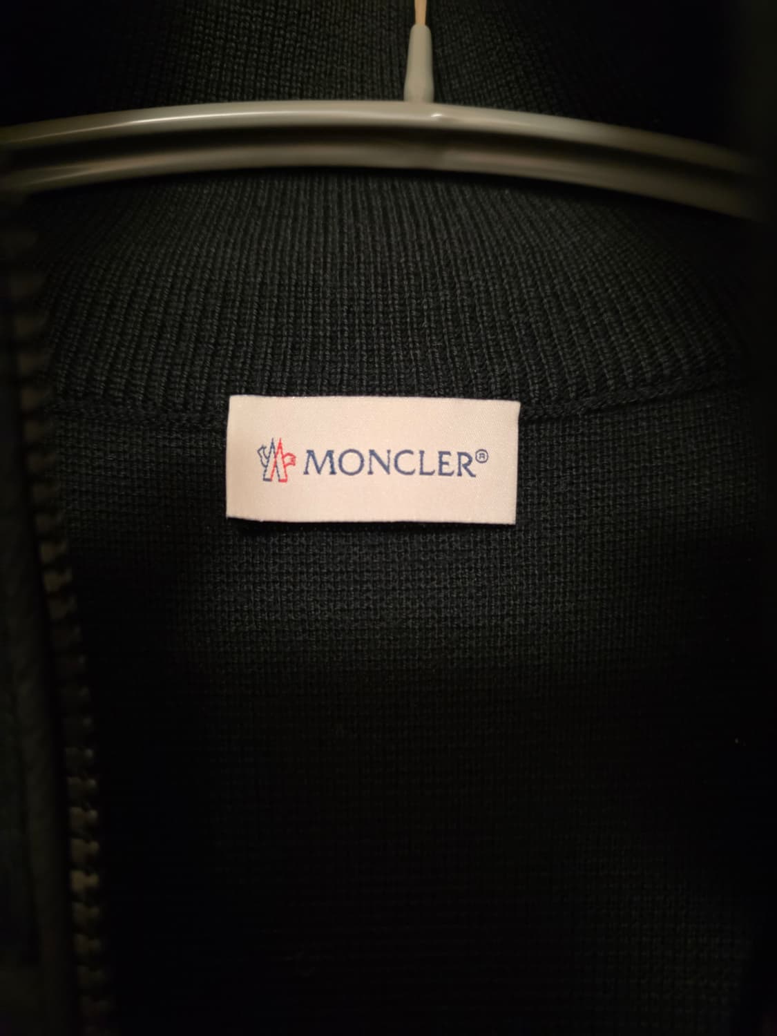 [새상품급] 몽클레어 트리콧 니트패딩 L사이즈 상품이미지6