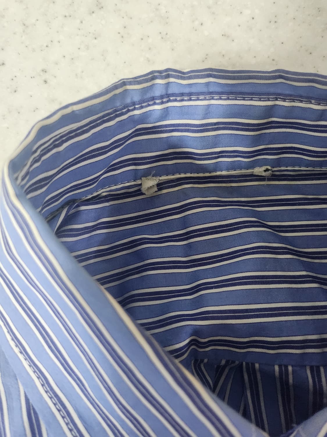 미우미우 스트라이프 크롭 셔츠 ㅡ정품ㅡ 상품이미지9