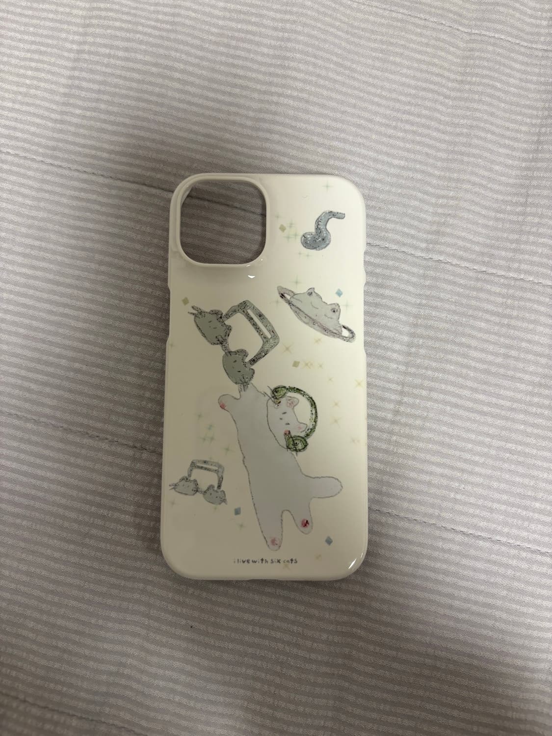 아이리브위드식스캣츠 아이폰15 케이스 상품이미지1