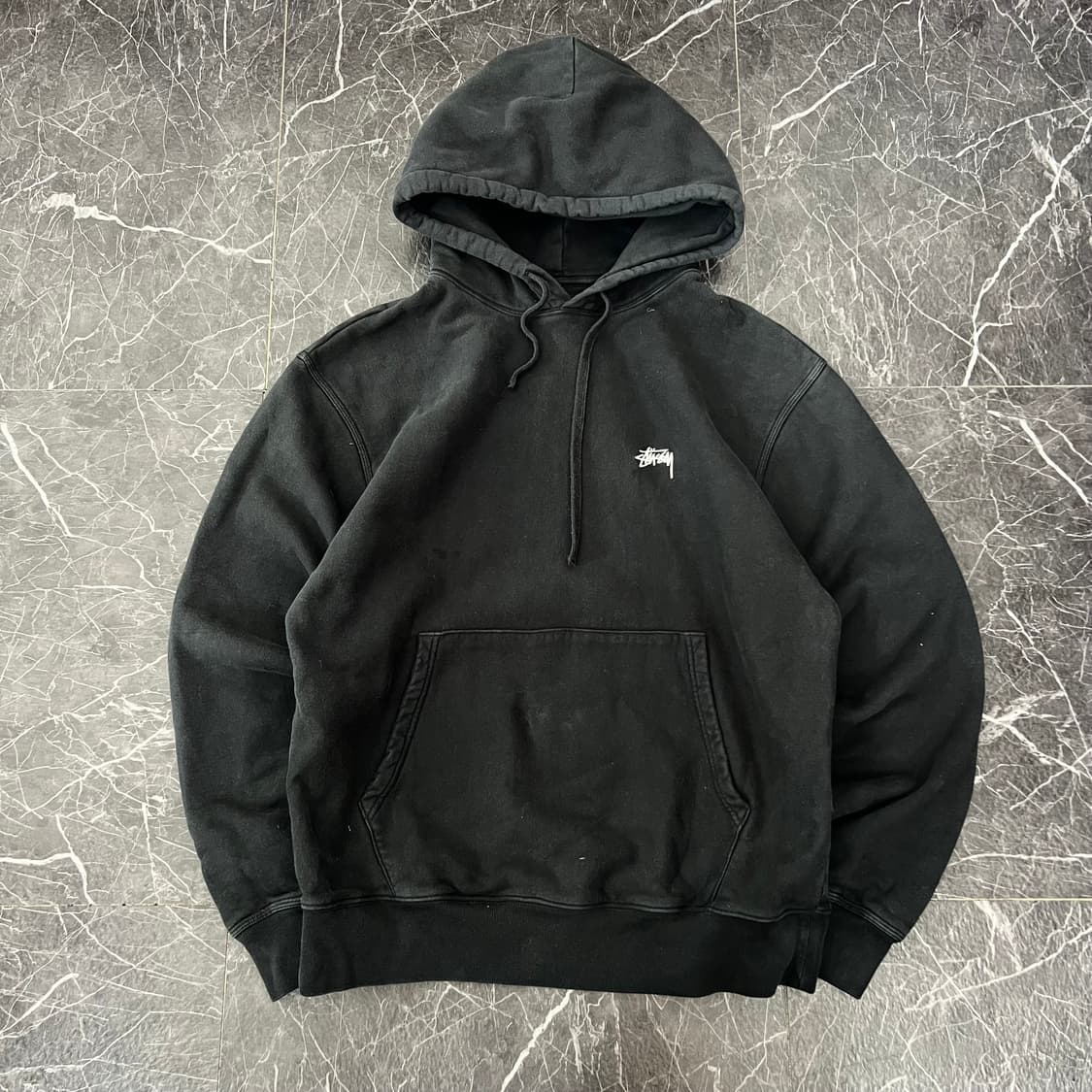 스투시 베이직 스탁로고 후디 블랙 상품이미지2