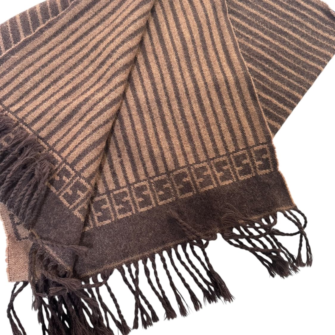 정품 펜디 쥬카 스트라이프 브라운 머플러 상품이미지3