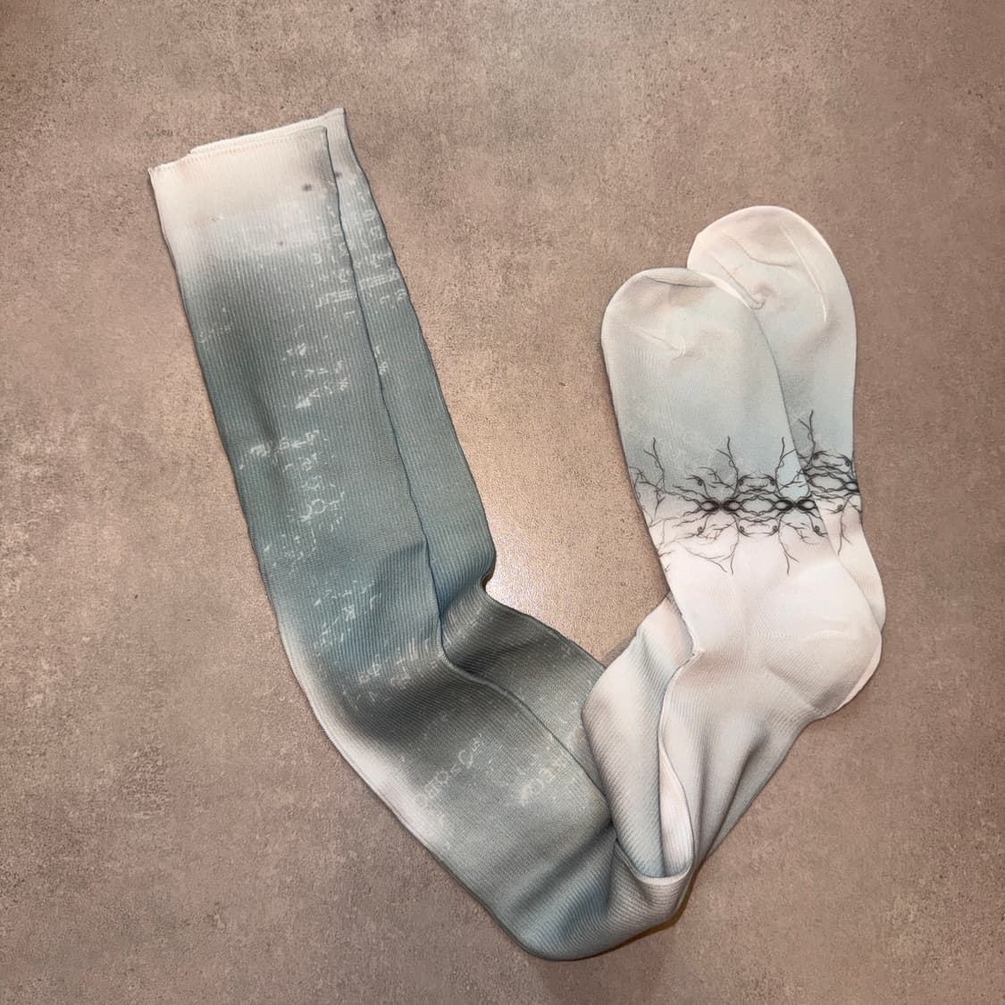 오호스 그래픽 니삭스 상품이미지4