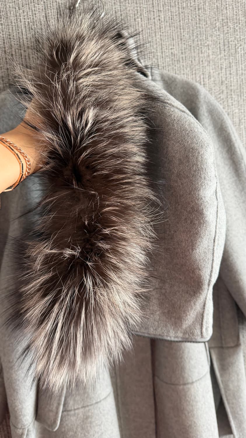 더아이잣 폭스 퍼 여우털 후드 탈부착 그레이 울 블렌드 케이프 코트 망토 상품이미지10