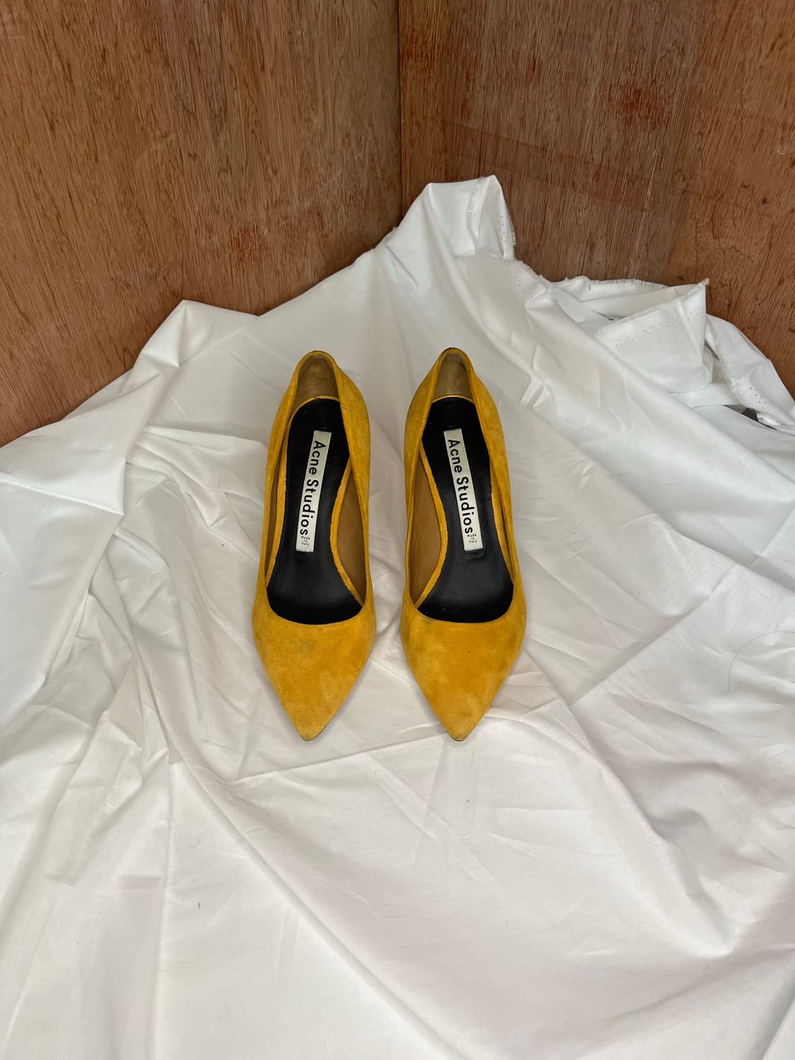 아크네 스튜디오 스웨이드 하이힐 상품이미지1