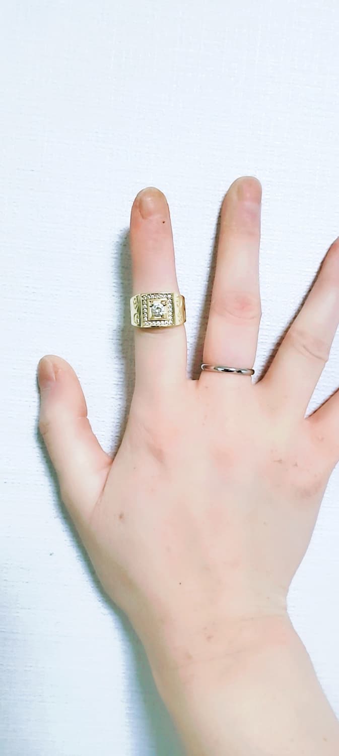 [당장.연락주세요❗] 18KGP. 도금 골드색 반지. 13호 판매합니다❗ 상품이미지2