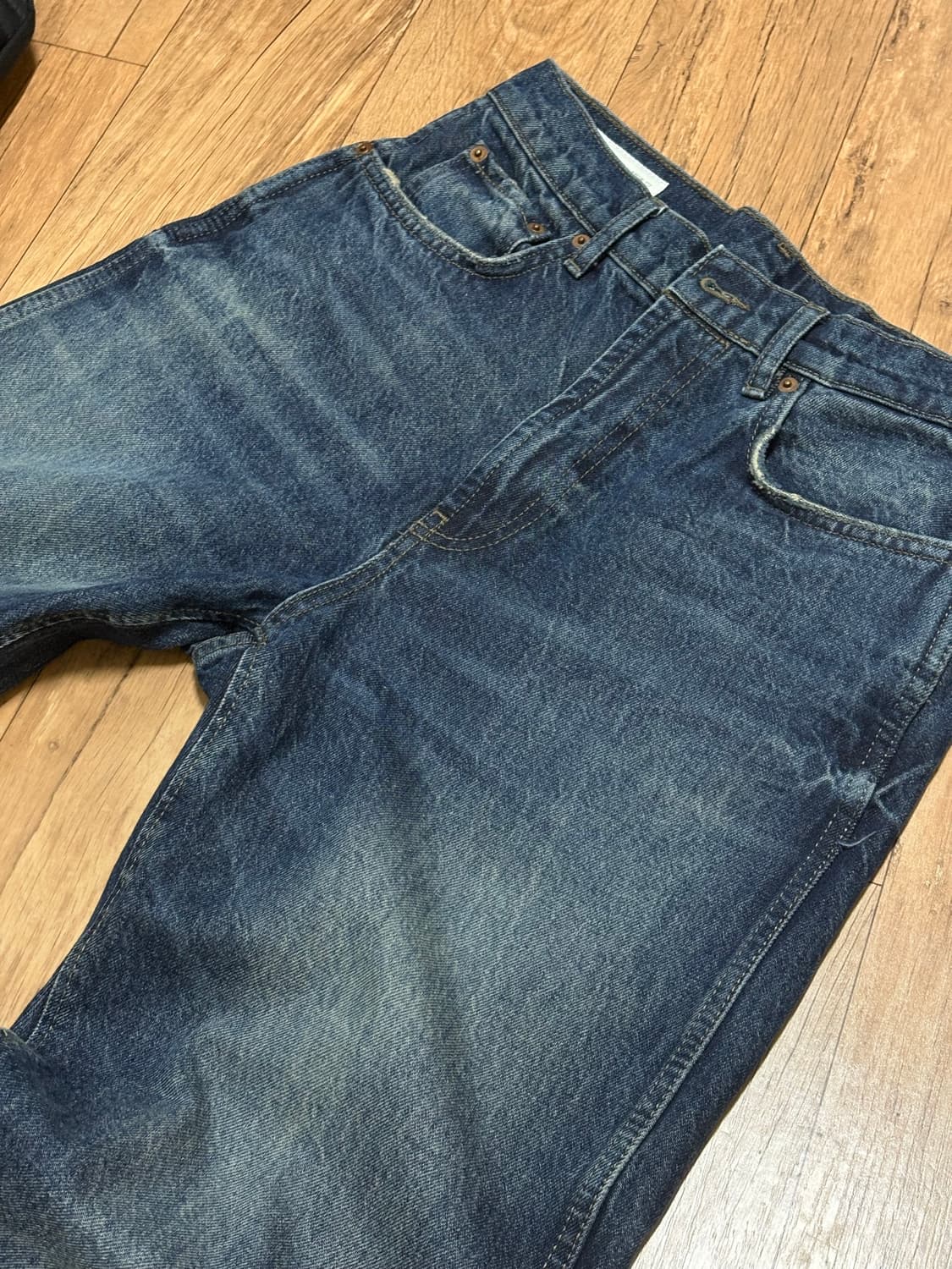 자라 디스트레스드 스트레이트 데님 상품이미지4
