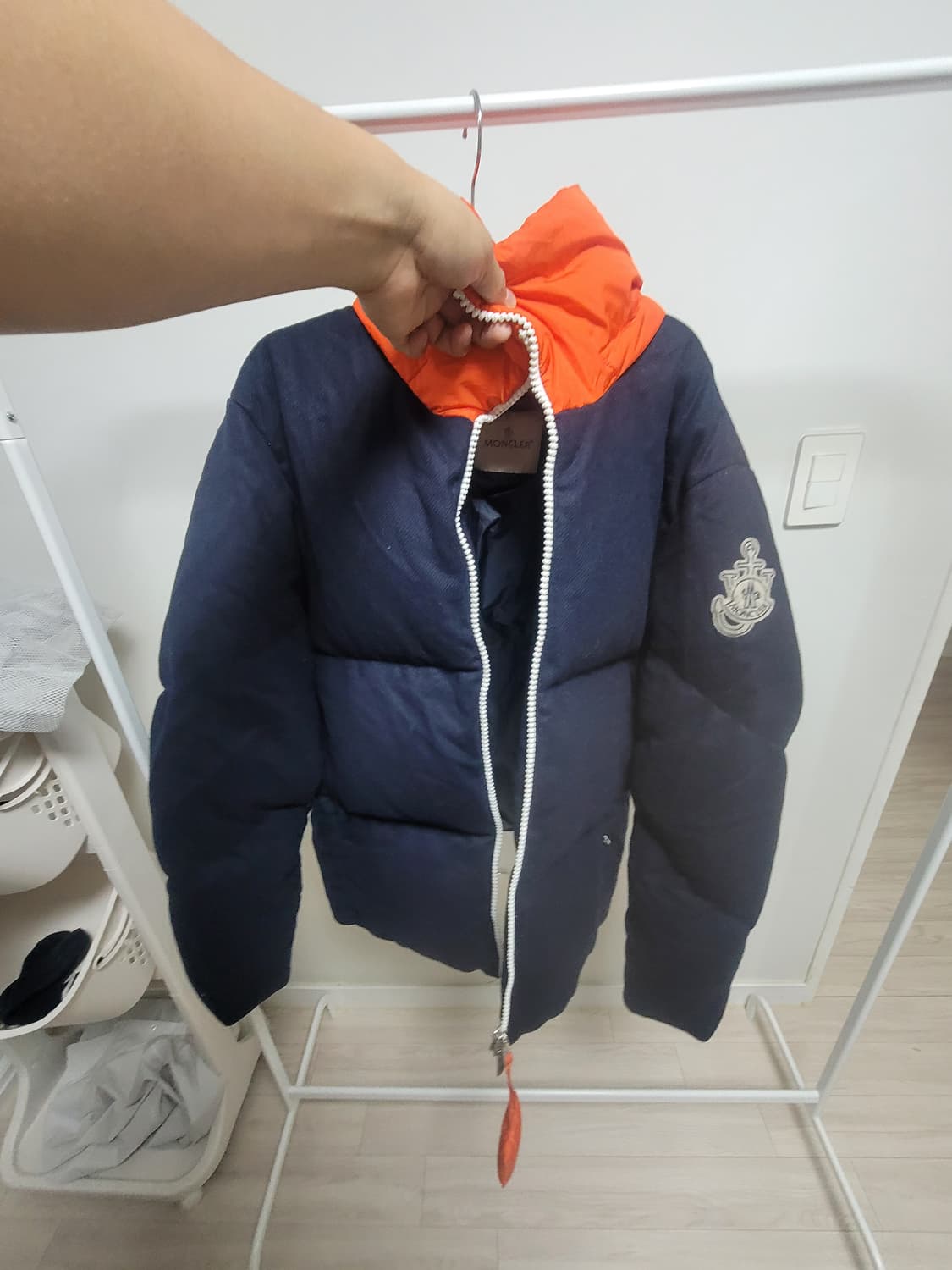 몽클레어 패딩 네이비/오렌지 상품이미지1