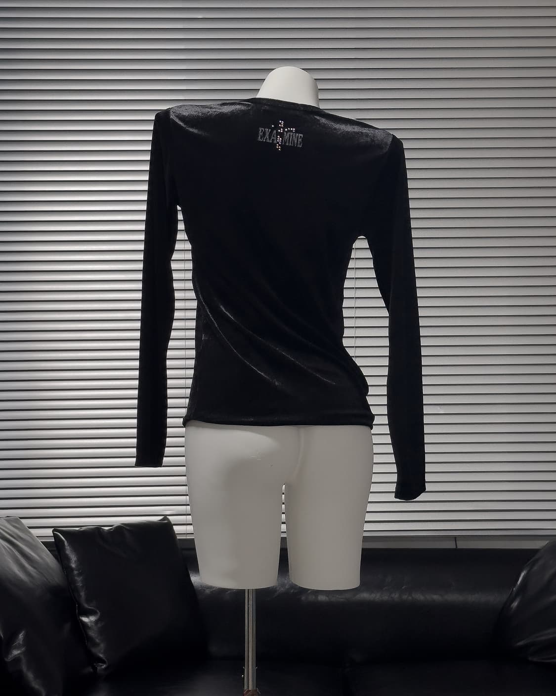 {Place Plan} Cross Velvet Long Sleeve    상품이미지2
