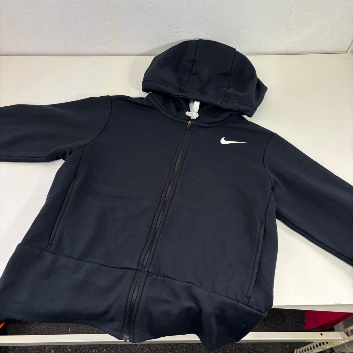 우먼S 나이키 블랙 스우시 DRI-FIT 폴리 후드집업 상품이미지2