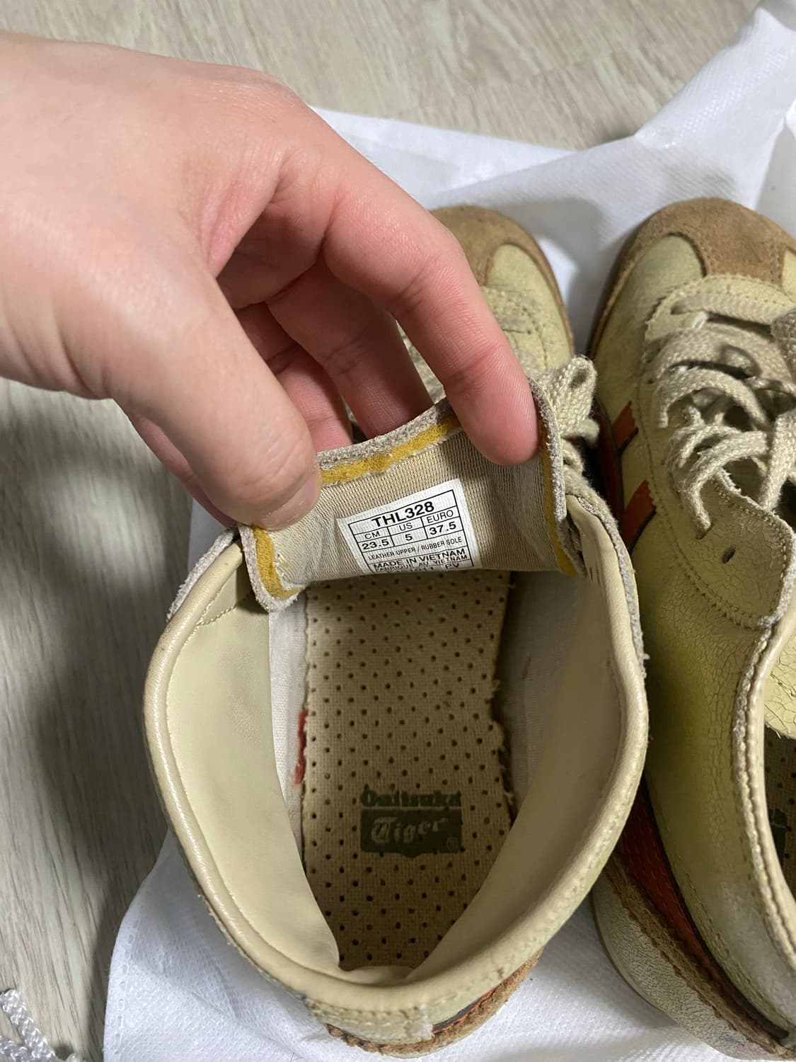 오니츠카 타이거 도쿄 235 상품이미지4