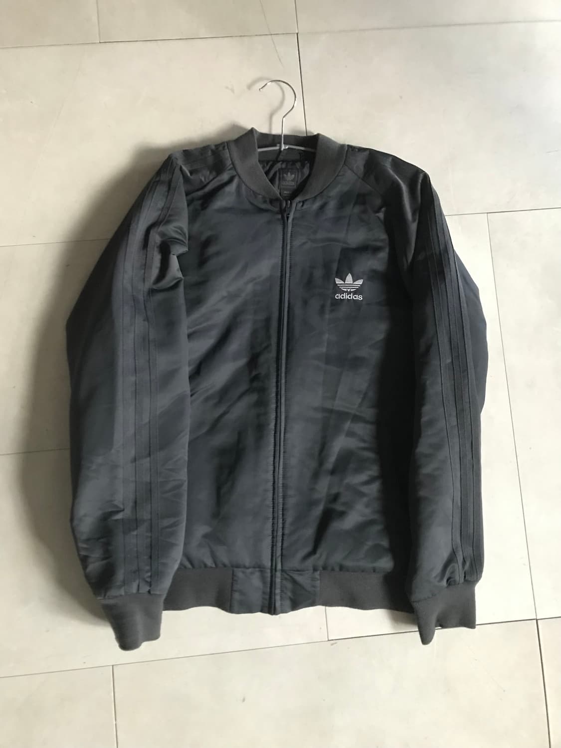 아디다스 그레이 00s 빅로고 누빔패딩 상품이미지7