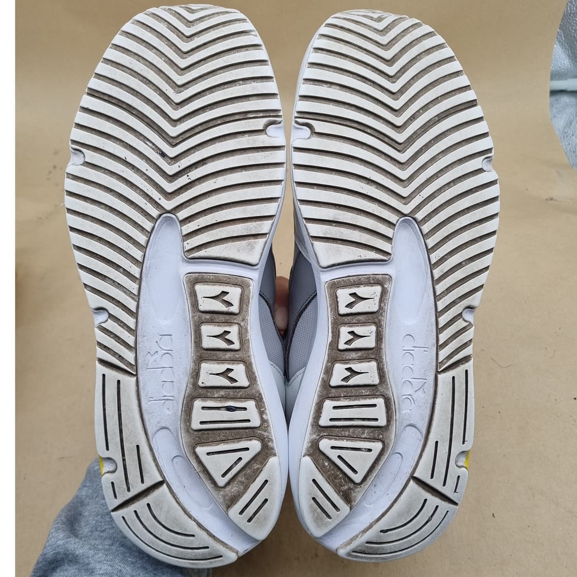 디아도라 위즈런 남성운동화 280 상품이미지4