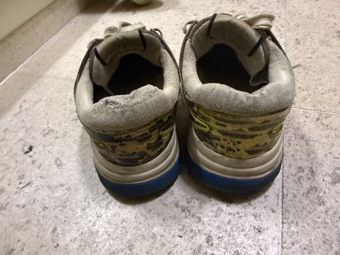 구찌 울트라페이스 프린트 스니커즈 상품이미지4