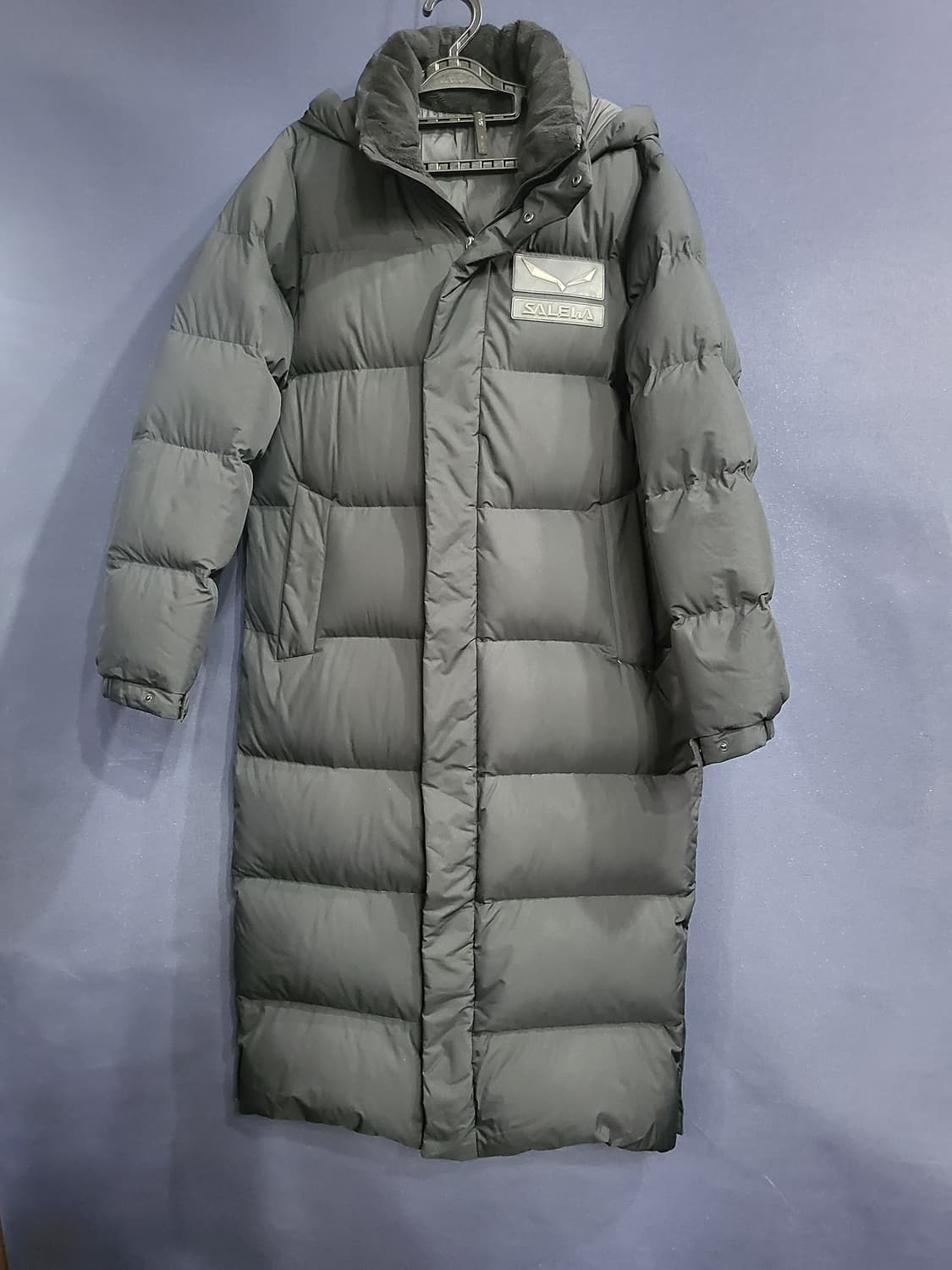 살레와 구스다운 롱패딩 상품이미지1