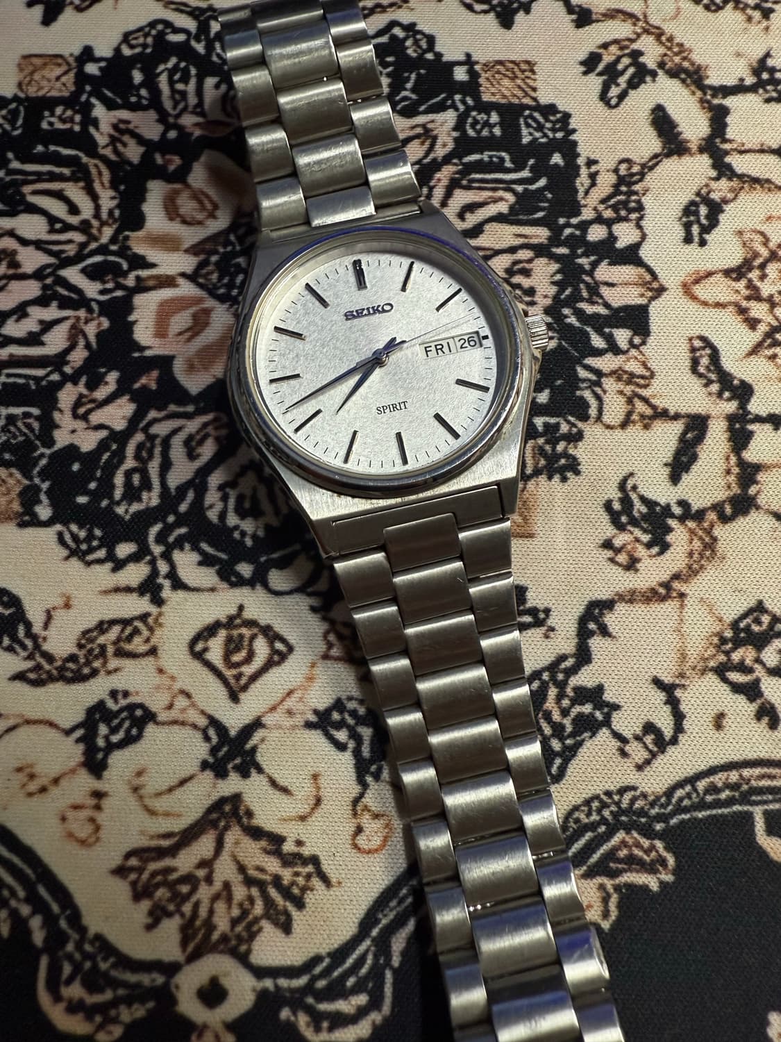 Seiko 빈티지 쿼츠 시계 상품이미지1