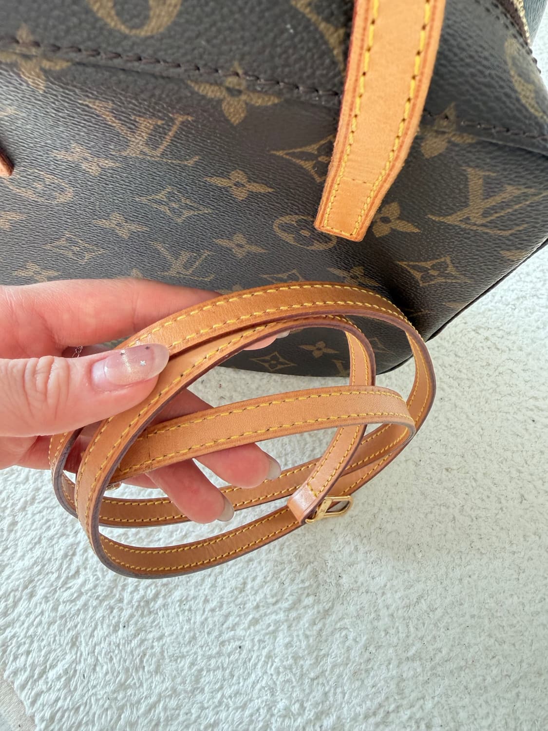 루이비통 모노그램 스폰티니 크로스 토트백 상품이미지3